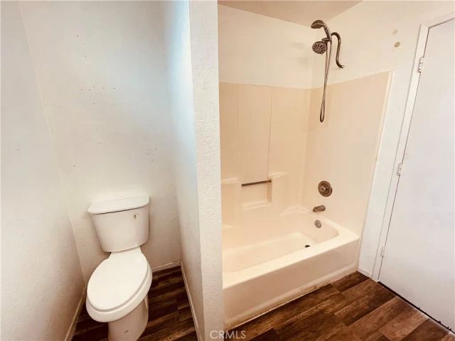 15151 Tonikan Court, Apple Valley, CA 92307