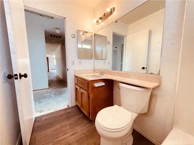 15151 Tonikan Court, Apple Valley, CA 92307