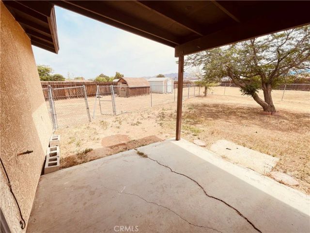 15151 Tonikan Court, Apple Valley, CA 92307