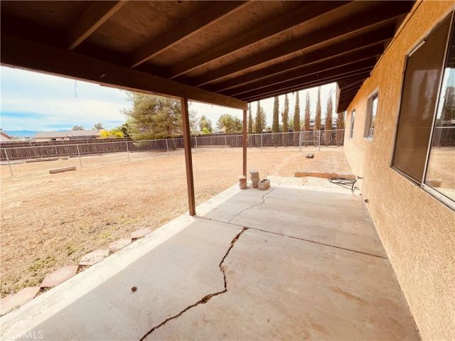 15151 Tonikan Court, Apple Valley, CA 92307