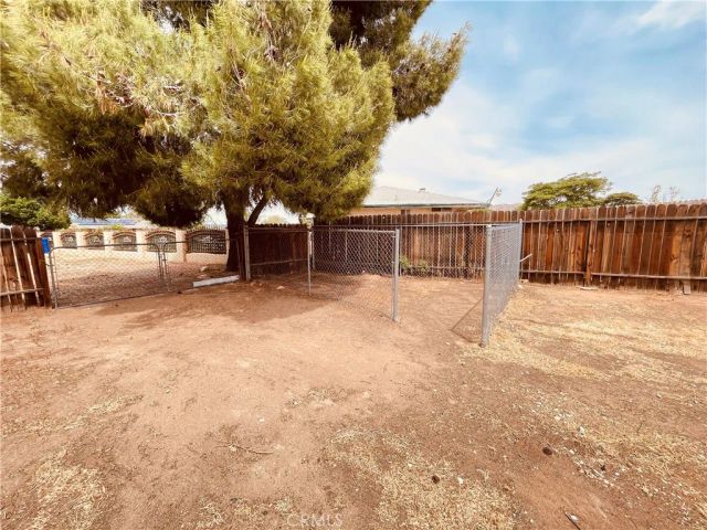 15151 Tonikan Court, Apple Valley, CA 92307