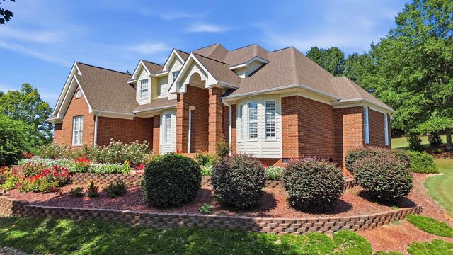 424 Harbour View Drive, Chesnee, SC 29323