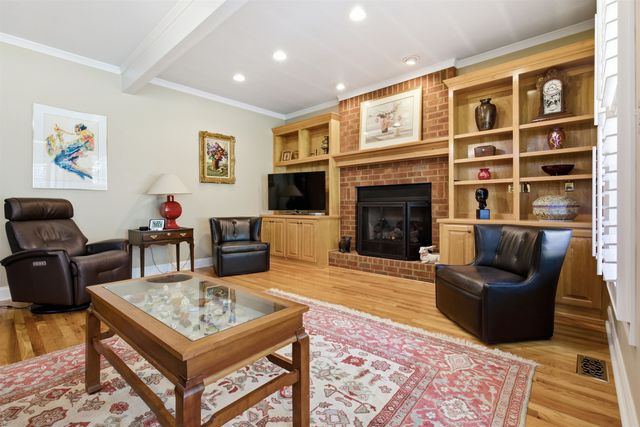 424 Harbour View Drive, Chesnee, SC 29323