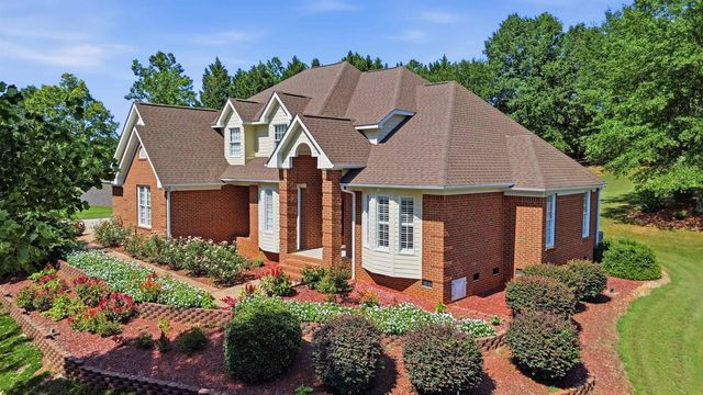 424 Harbour View Drive, Chesnee, SC 29323