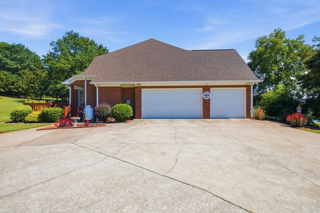 424 Harbour View Drive, Chesnee, SC 29323