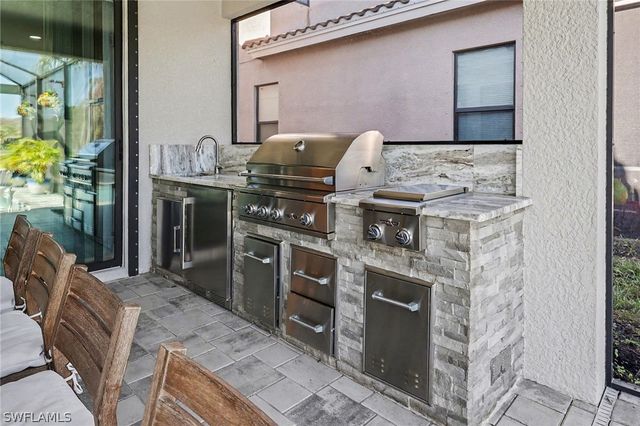 11619 Riverstone LN, Fort Myers, FL 33913