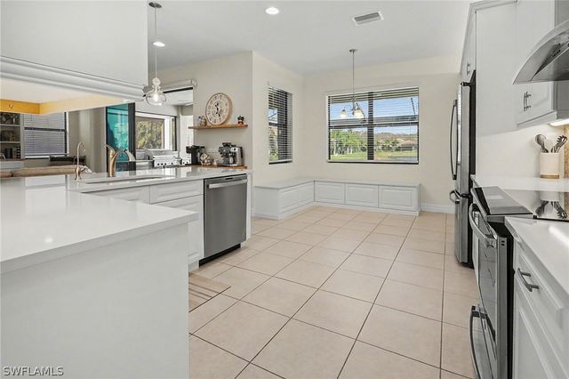 11619 Riverstone LN, Fort Myers, FL 33913