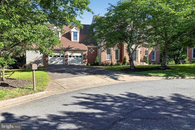 11 ARGOSY CT, Gaithersburg, MD 20878