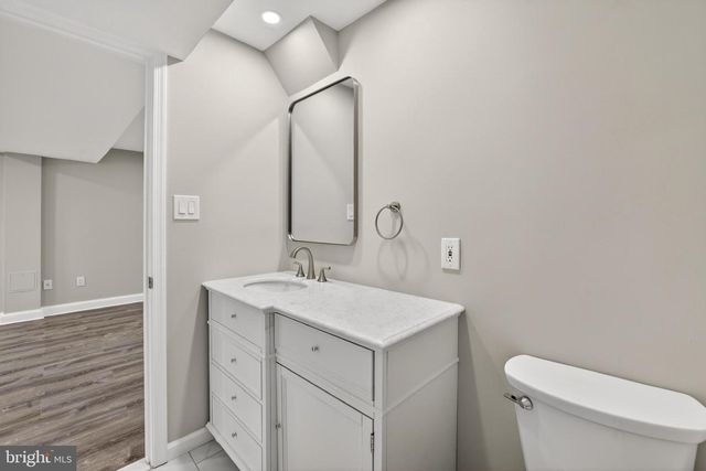 11 ARGOSY CT, Gaithersburg, MD 20878