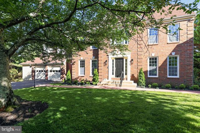 11 ARGOSY CT, Gaithersburg, MD 20878
