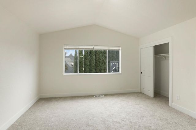 5219 Barbados Ct, Stockton, CA 95210