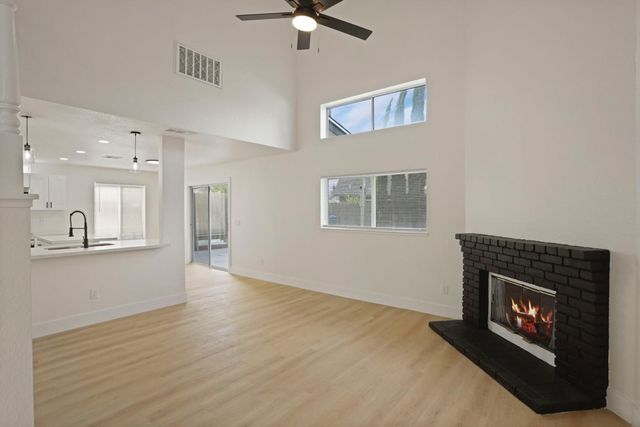 5219 Barbados Ct, Stockton, CA 95210