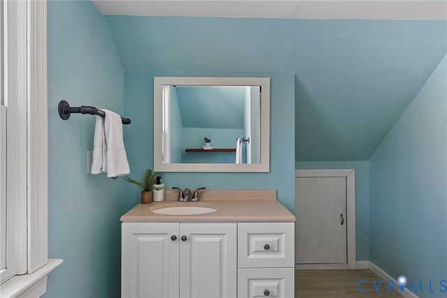 219 Defense Ave, Sandston, VA 23150