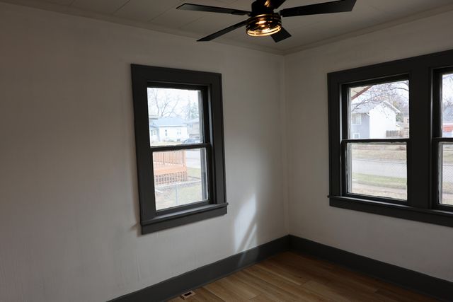 2530 S 10TH Street, Council Bluffs, IA 51501