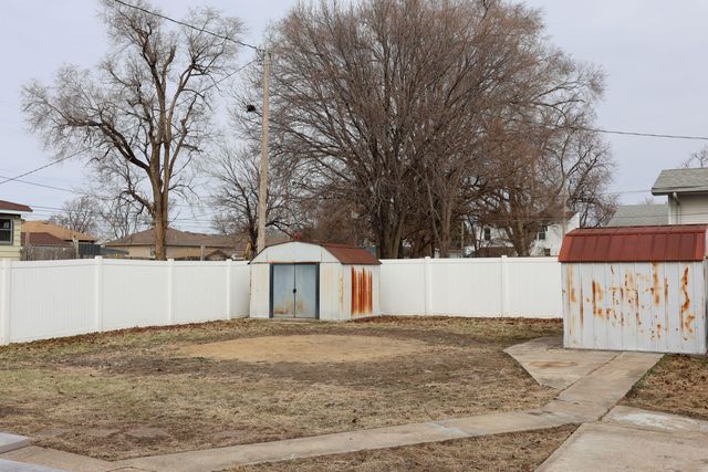 2530 S 10TH Street, Council Bluffs, IA 51501