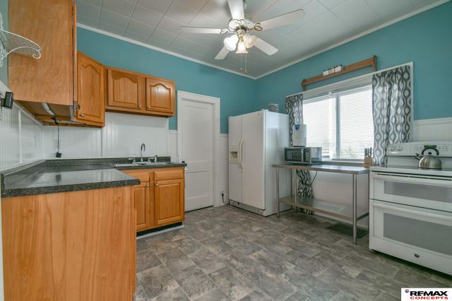 624 A Street, Lincoln, NE 68502