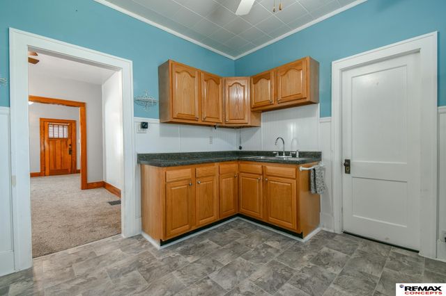 624 A Street, Lincoln, NE 68502