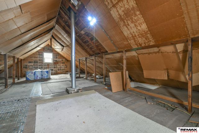 624 A Street, Lincoln, NE 68502