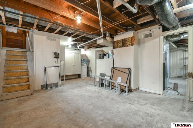 624 A Street, Lincoln, NE 68502