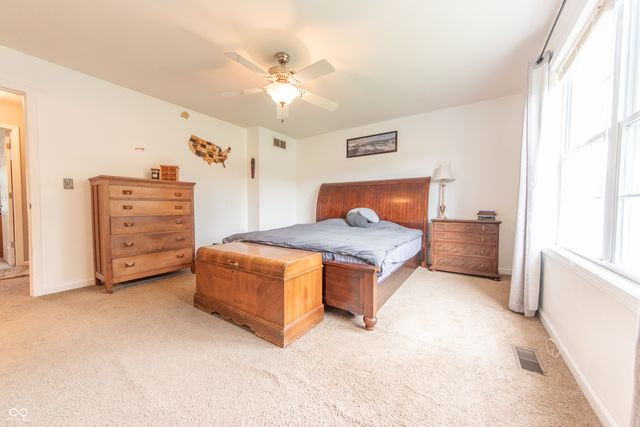 4613 Clairmont Drive, Columbus, IN 47203