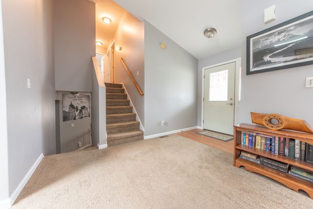 4613 Clairmont Drive, Columbus, IN 47203