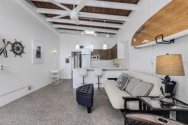 1129 SEASIDE DRIVE 7, Sarasota, FL 34242