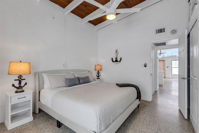 1129 SEASIDE DRIVE 7, Sarasota, FL 34242