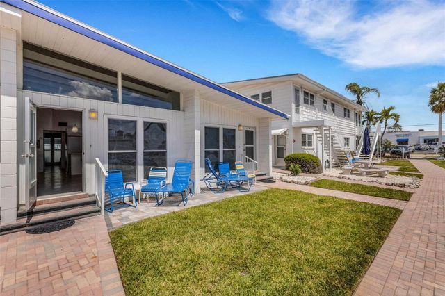 1129 SEASIDE DRIVE 7, Sarasota, FL 34242