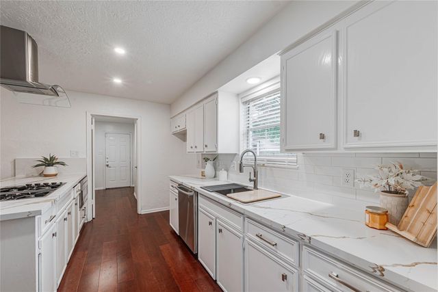 8306 Teakwood Forest Drive, Spring, TX 77379