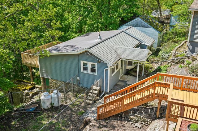 59 Deer Trail S, Greenwood Lake, NY 10925