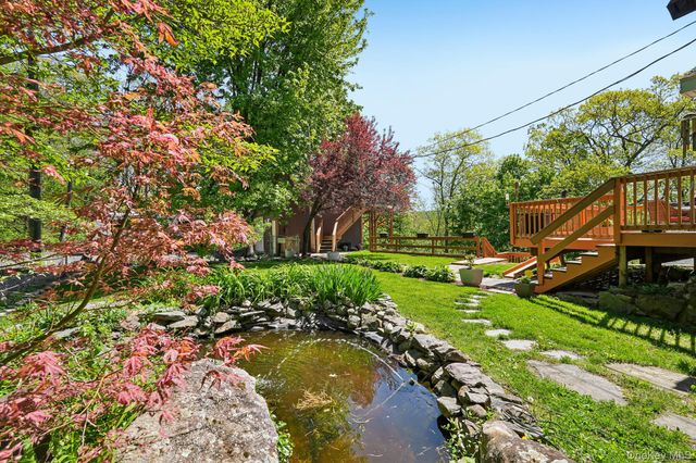 59 Deer Trail S, Greenwood Lake, NY 10925