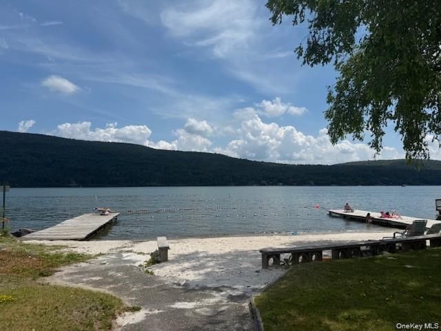 59 Deer Trail S, Greenwood Lake, NY 10925