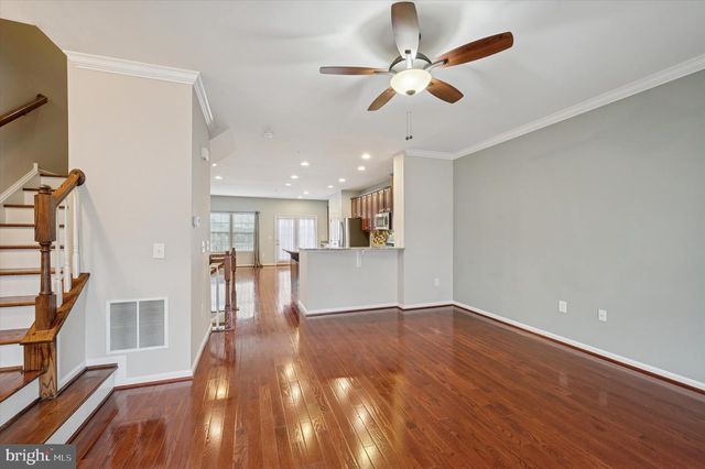 907 SUSAN CIR, North Wales, PA 19454