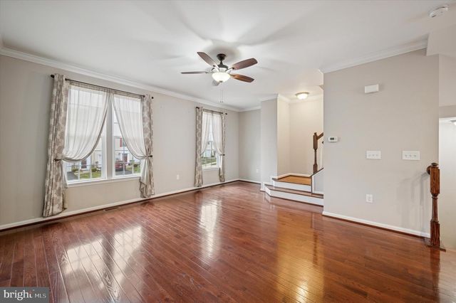 907 SUSAN CIR, North Wales, PA 19454