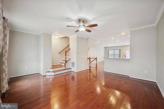 907 SUSAN CIR, North Wales, PA 19454