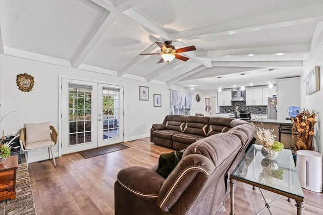 101 Thornhill Drive, Danville, IL 61832