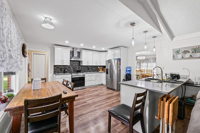 101 Thornhill Drive, Danville, IL 61832