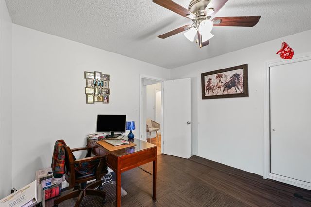 101 Thornhill Drive, Danville, IL 61832