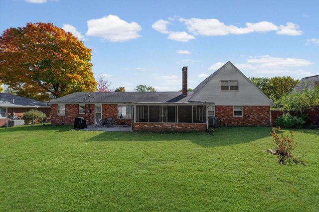 101 Thornhill Drive, Danville, IL 61832