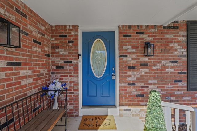 101 Thornhill Drive, Danville, IL 61832