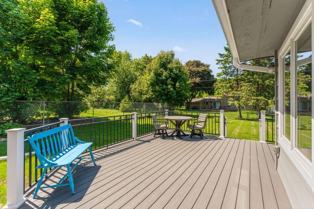 3645 Rolling View Drive, White Bear Lake, MN 55110