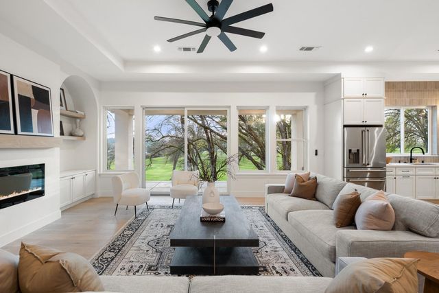 23638 Eaglepoint Ct, Auburn, CA 95602