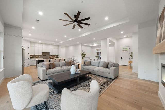 23638 Eaglepoint Ct, Auburn, CA 95602