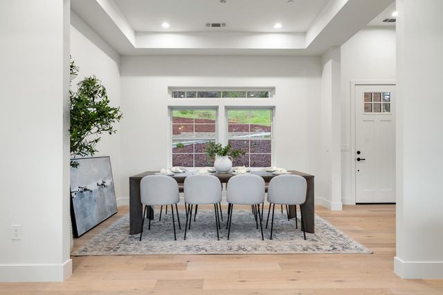 23638 Eaglepoint Ct, Auburn, CA 95602