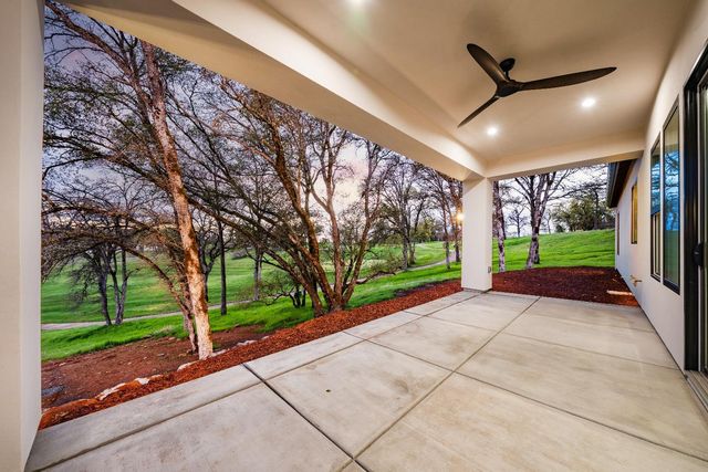23638 Eaglepoint Ct, Auburn, CA 95602