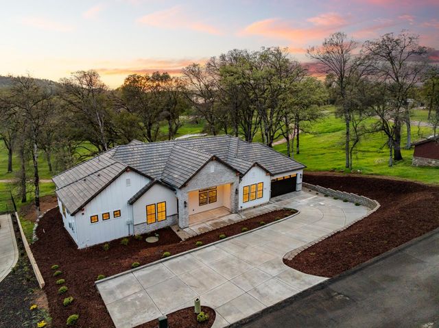 23638 Eaglepoint Ct, Auburn, CA 95602