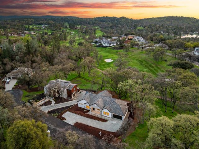 23638 Eaglepoint Ct, Auburn, CA 95602