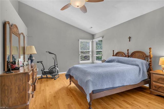 908 Wheatfield WAY, Chesapeake, VA 23320