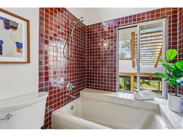 6624 Cherokee Ct, Niwot, CO 80503