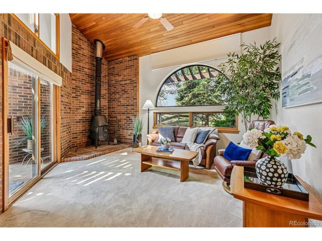 6624 Cherokee Ct, Niwot, CO 80503